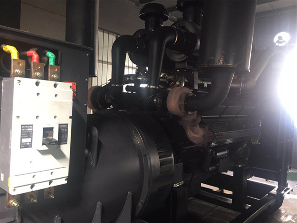 上柴600kw發(fā)電機組